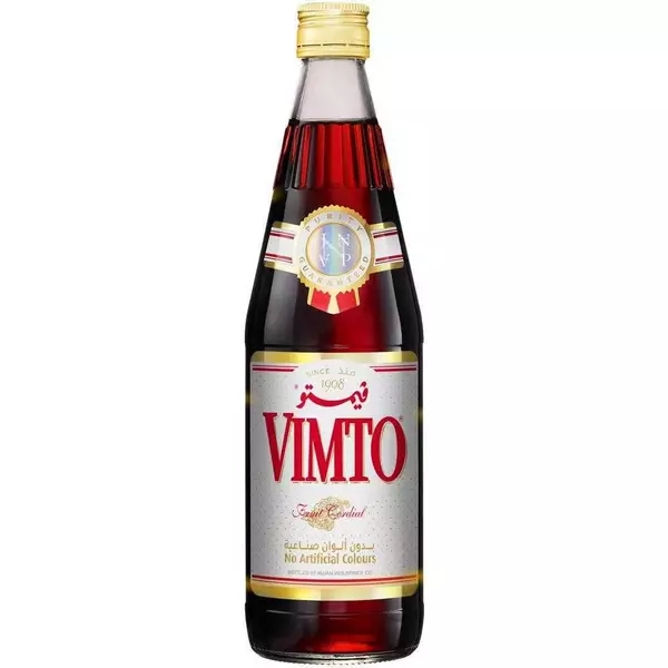 10 × 12 × قنينة زجاجية (710 مللتر) من شراب الفاكهة الوردي “فيمتو”